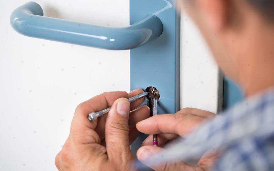 techniciens qualifiés serrurier ouverture de porte Vauchelles